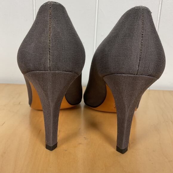 NIB Vintage Yves Saint Laurent Gray Grograin Heels Size 7 Comes with Box - Picture 5 of 7